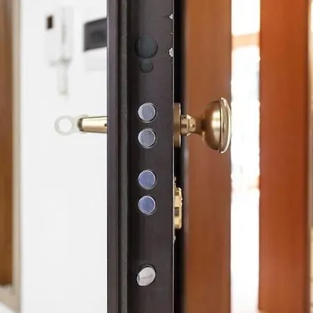 Ca' Ida - Affitti Temporanei Apartment Turin